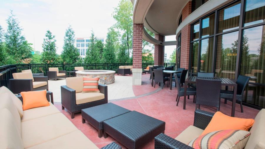 Courtyard By Marriott Cincinnati Midtown/Rookwood Exterior foto