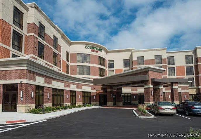 Courtyard By Marriott Cincinnati Midtown/Rookwood Exterior foto
